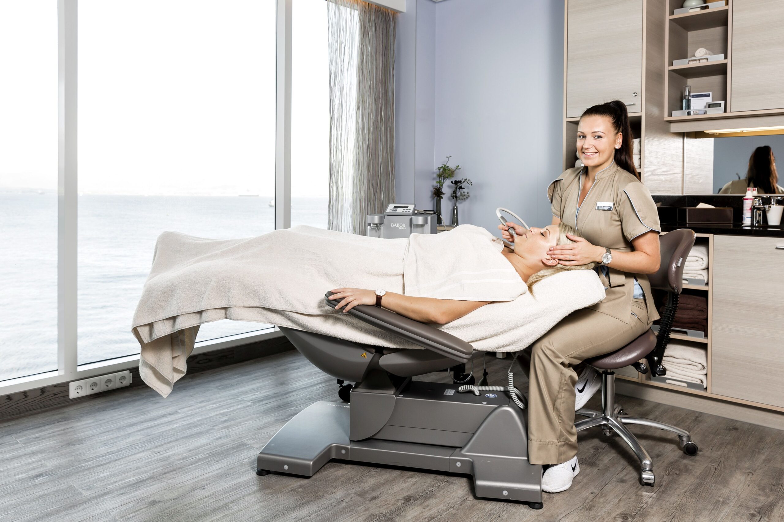 Sea Chefs 2 - ClassChat 14 TUIC_SPA_Kosmetiker